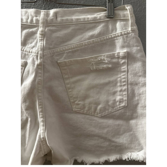 NWT Free People Women's Optic White Maggie Mid-Rise Cut-Out Shorts Size 31 - Picture 10 of 10